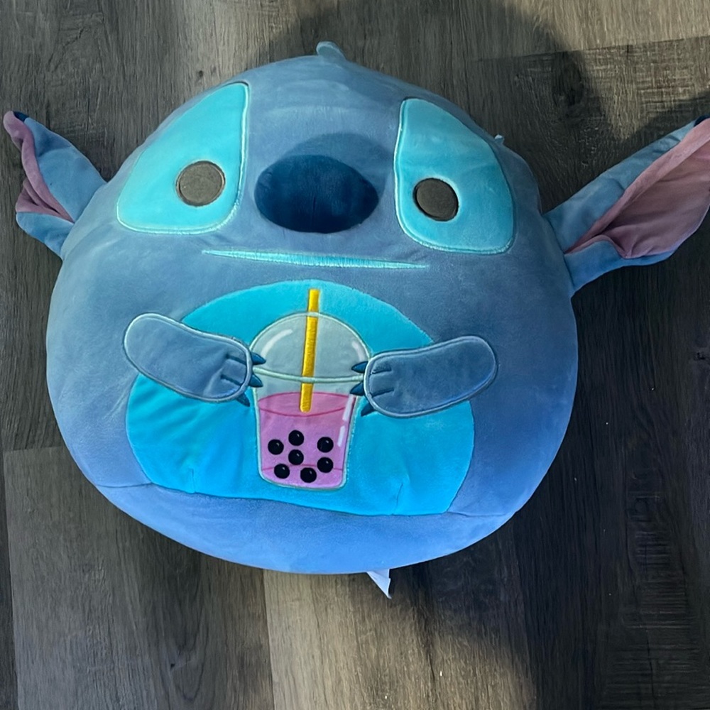 Stitch holding boba